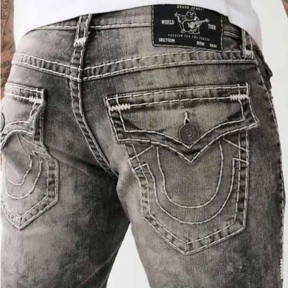 True Religion Men's Ricky Super T Flap - Greymouth Wash - Size 32 Waste